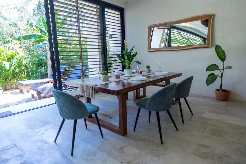 Exquisite Tulum Jungle Condo W/Private Pool! 0*,  Mexiko